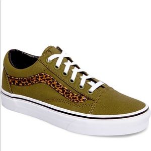 Vans Old Skool Army Green & Leopard Shoes!